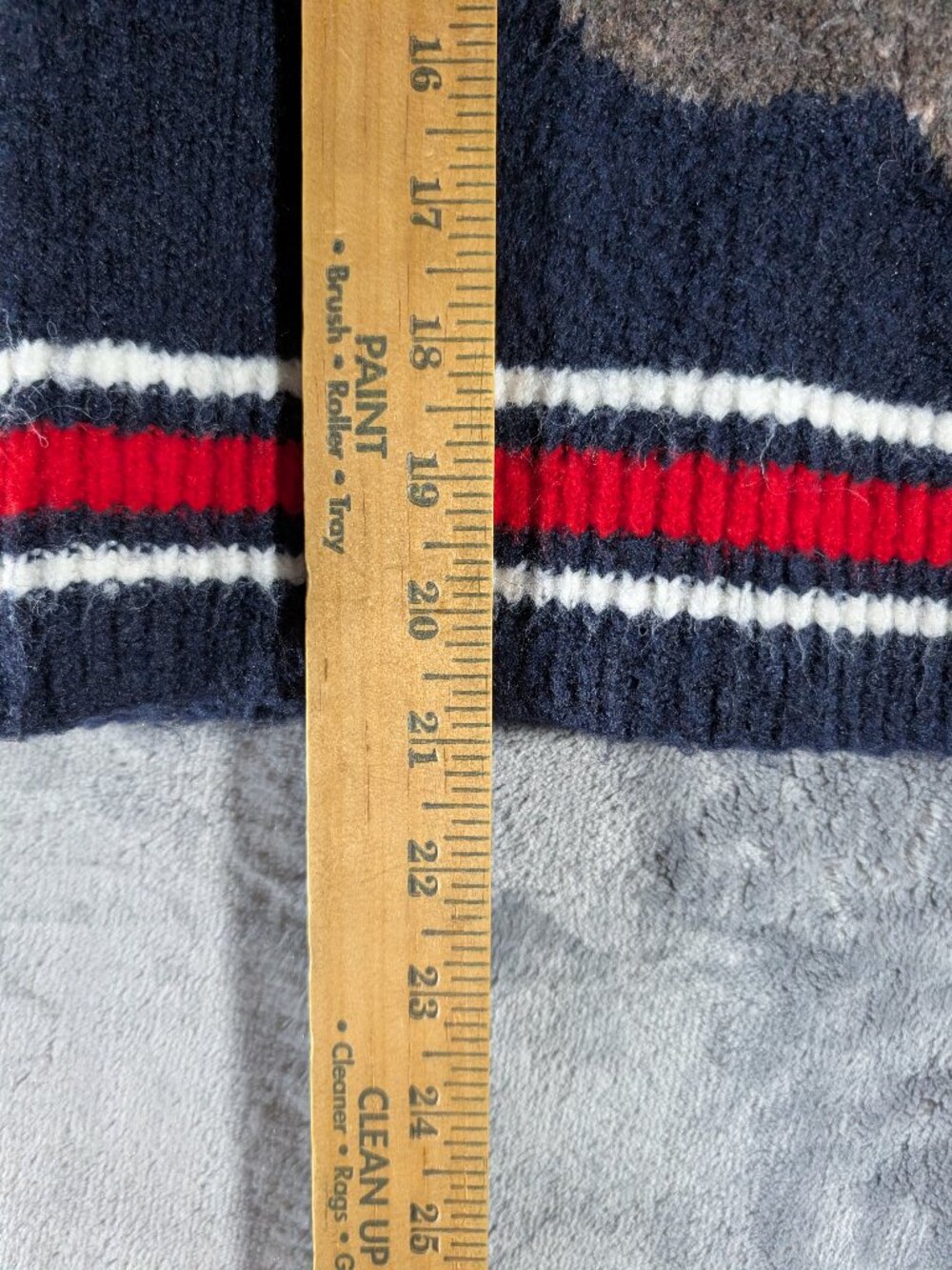 Cupcakes and Cashmere Navy Bear V-Neck Sweater XS Red Plaid Varsity Teddy Preppy - Picture 3 of 9